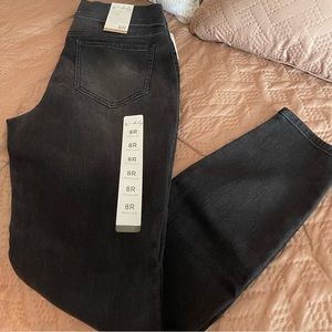 Wonderly pull on super skinny jeans